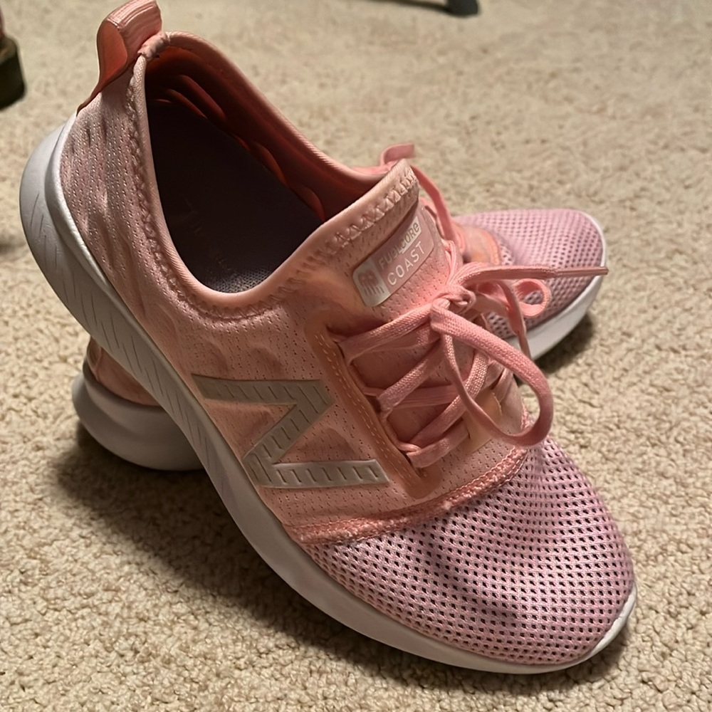 New Balance Fuel Core Coast‎ Pink